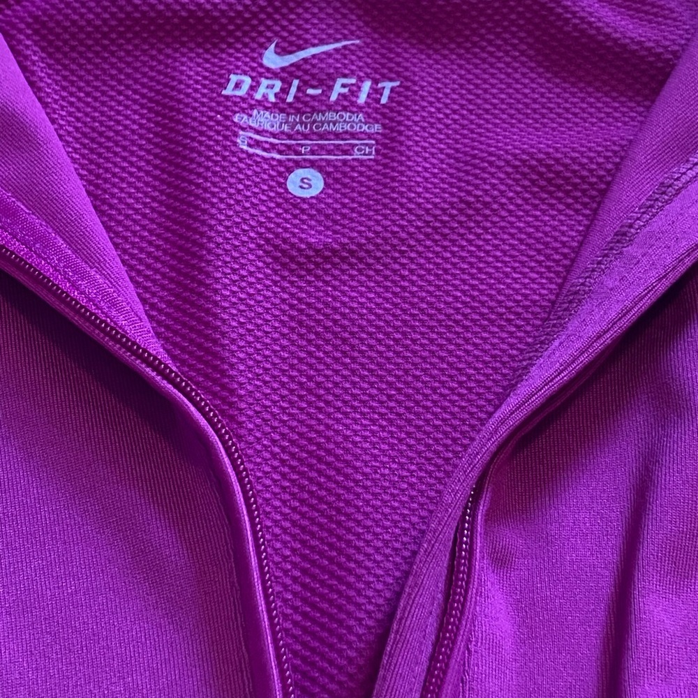 Nike Dri-Fit Half Zip Running Pullover Magenta Women’s Small - Picture 5 of 11